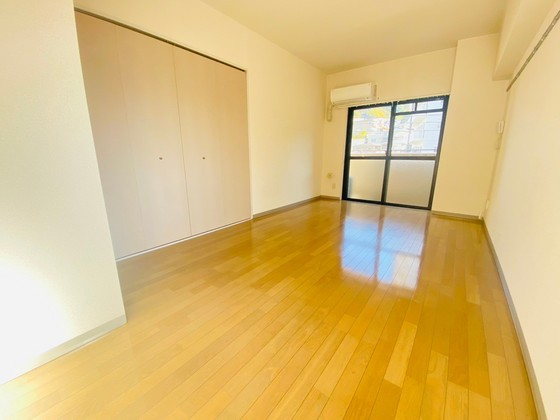 アベニュー牛田新町