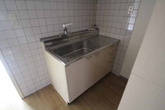 アベニュー牛田新町