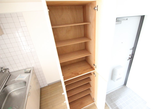 アベニュー牛田新町