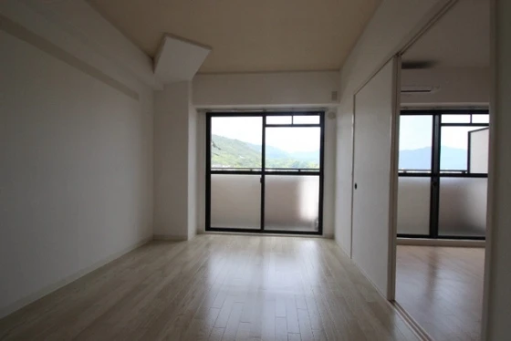 日宝ポニクレール府中