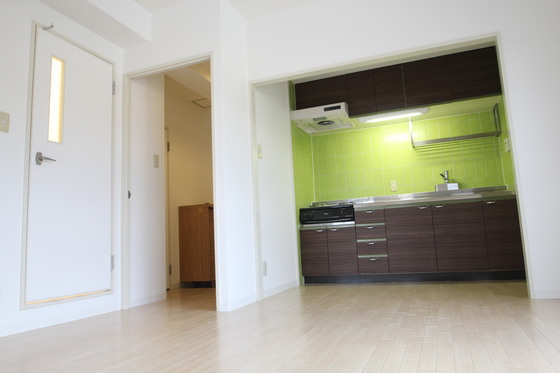 日宝ポニクレール府中