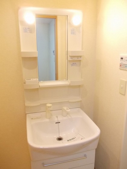 フィオーレ ジュネス