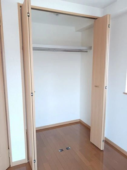 フィオーレ ジュネス