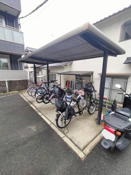 グランディール エスト