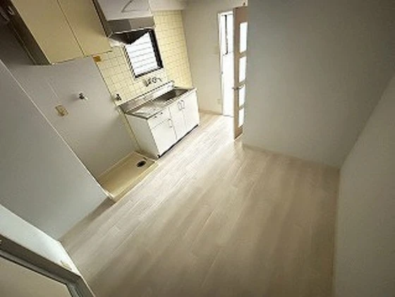 アベニュー西山