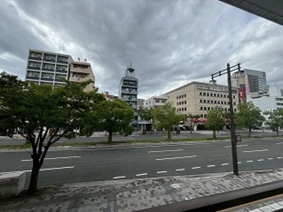 アベニュー西山