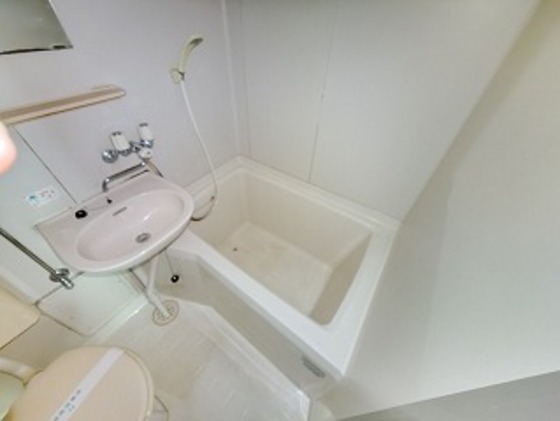 アベニュー西山