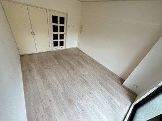 アベニュー西山