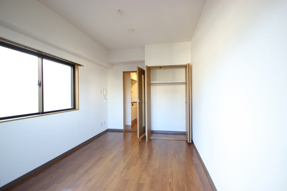 シャルマン三篠