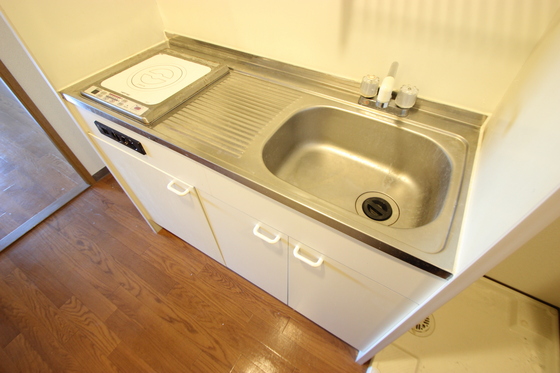 シャルマン三篠