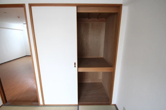 マルベリーヒルズ