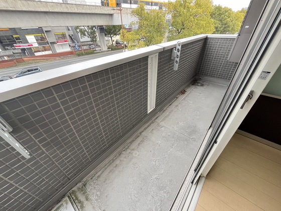 エルマーナ A棟