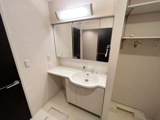 エルマーナ A棟