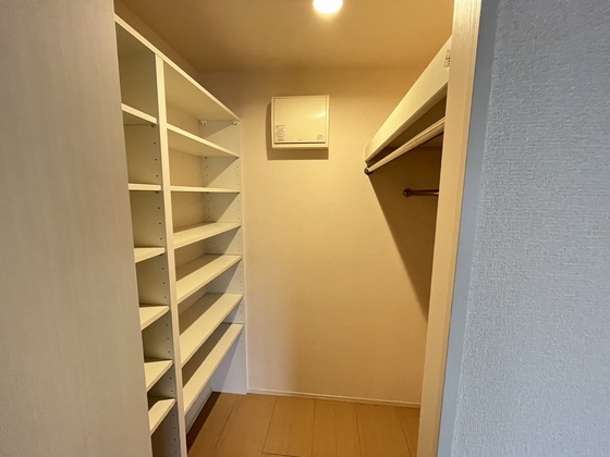 エルマーナ A棟