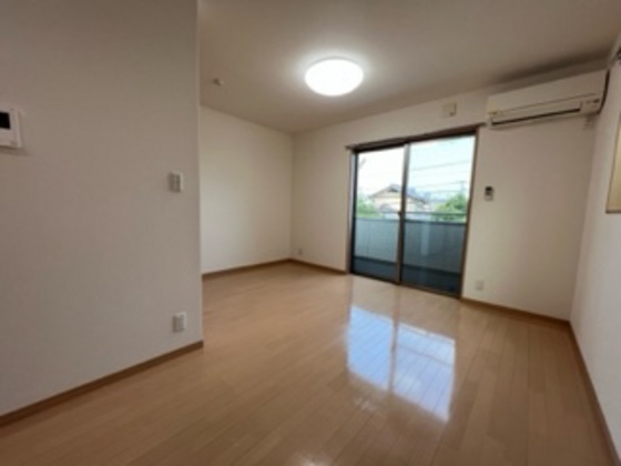 ファミール片島