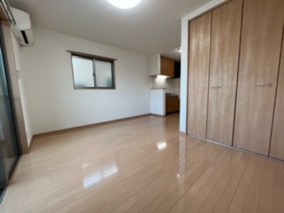 ファミール片島