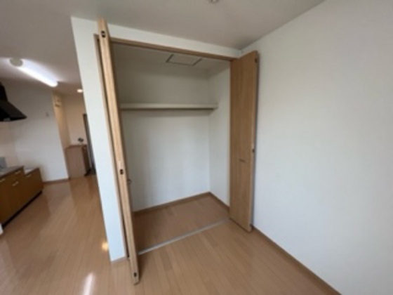 ファミール片島