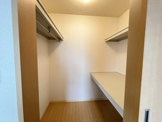 メゾンベール B棟