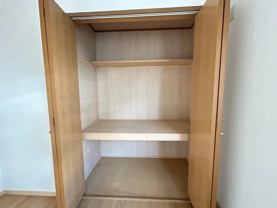 エムフローレンス三番館