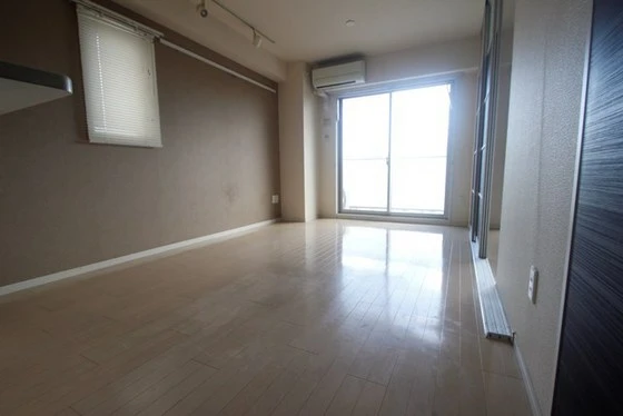 ドミール千田町