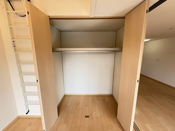 ガーデンヴィラSAKURA A棟