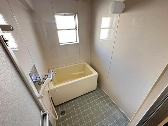 山根マンション