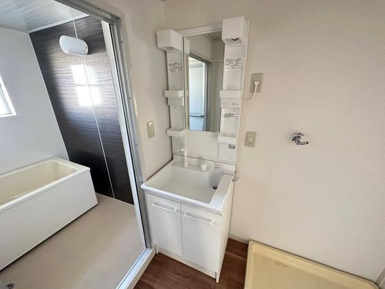 山根マンション