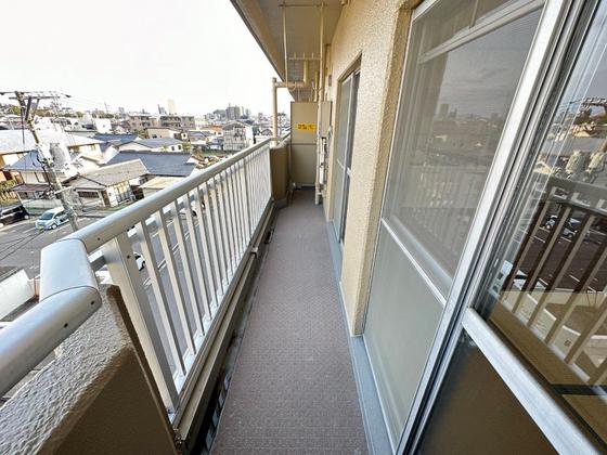 山根マンション