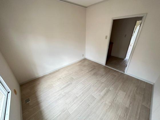 山根マンション