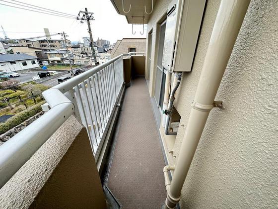 山根マンション