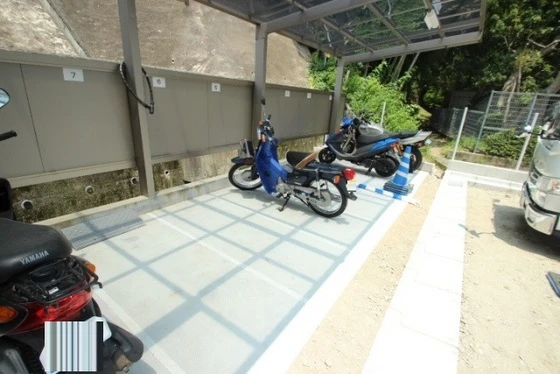 山根マンション