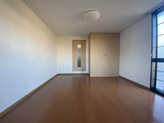 レオパレスエスペランサ