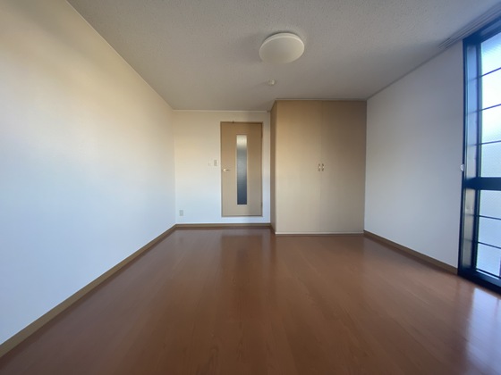 レオパレスエスペランサ