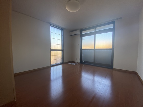 レオパレスエスペランサ