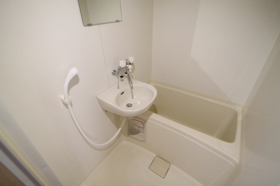 レオパレスエスペランサ