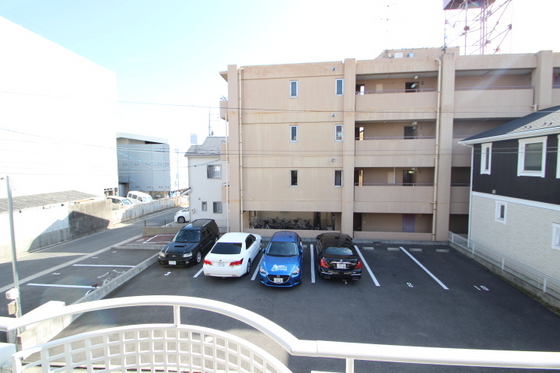 フレグランス西原