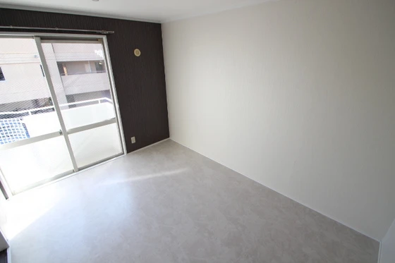 フレグランス西原