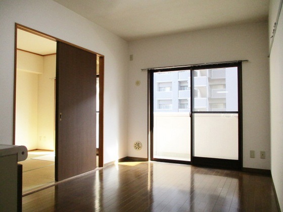 アーバンネクスト