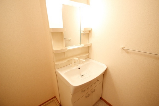 フォレストサイド5番館