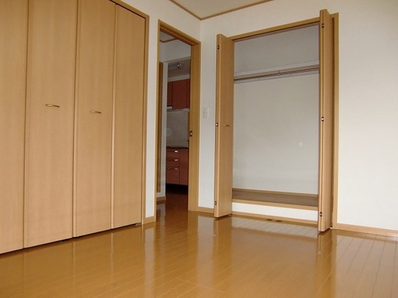 フォレストサイド5番館