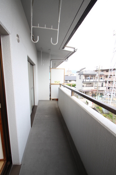 メゾンアカシア