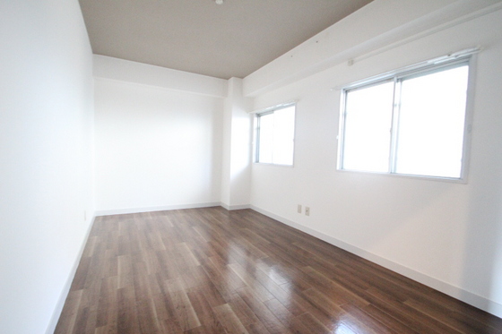 河原マンション