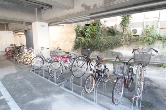 河原マンション