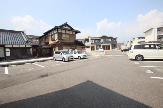 ニューシティ猿田A