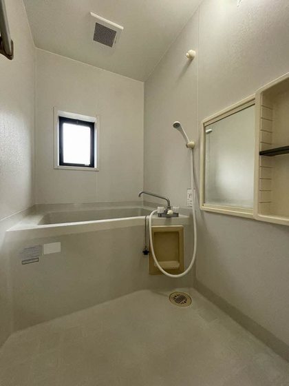 ハイツ西光寺 B棟