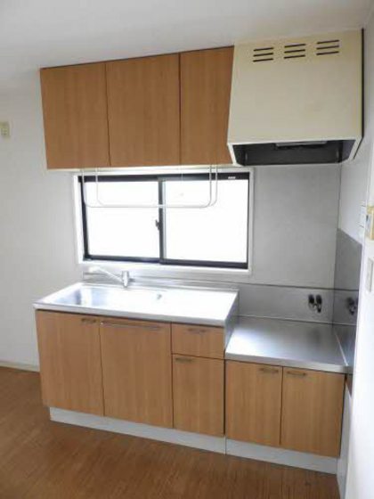 ハイツ西光寺 C棟