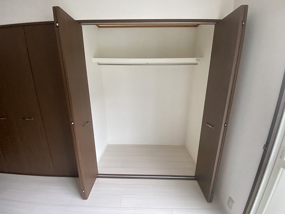 レヂデンス岡田 C