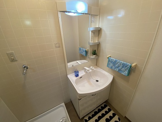 レヂデンス岡田 C