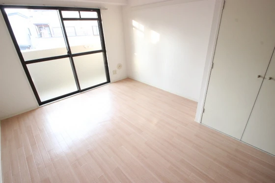 エスポワール牧村