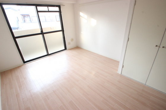 エスポワール牧村